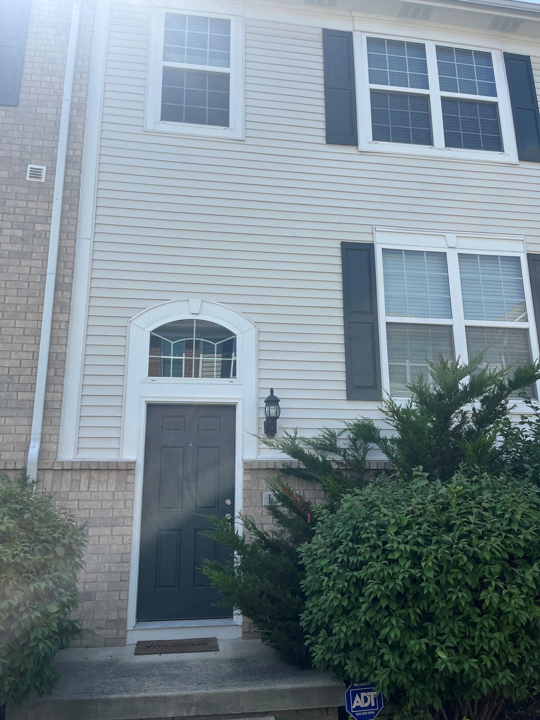 12721 Tamworth Dr, Fishers, IN 46037 - photo 1