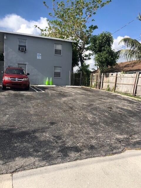 824 21st St unit 1, West Palm Beach, FL 33407 - photo 1