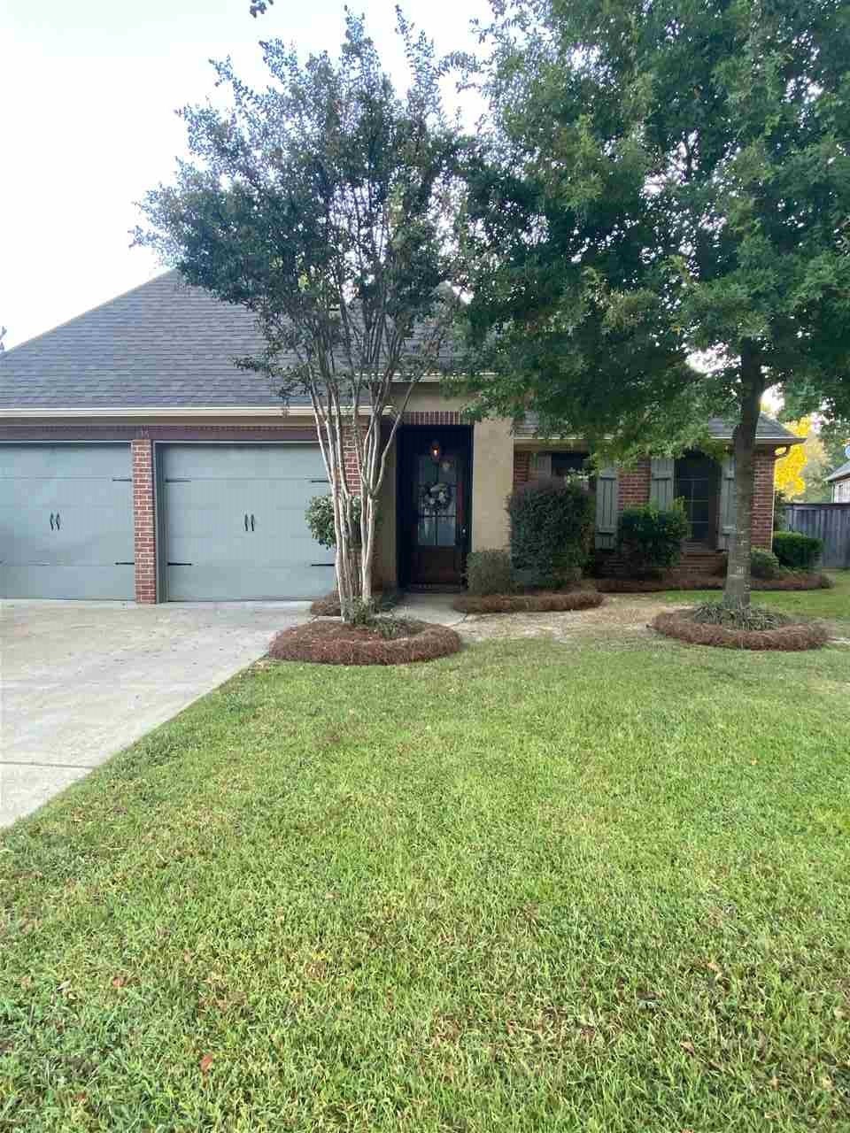 136 Hampton Chase, Madison, MS 39110 - photo 1