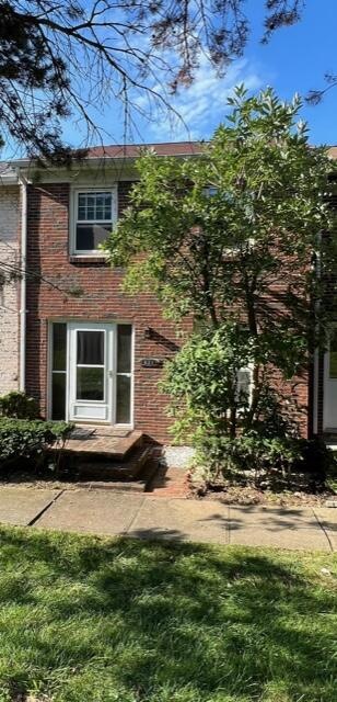 621 Simbury