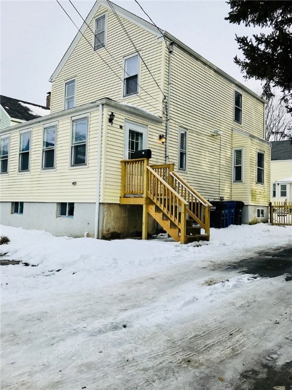 13 Hall Ave unit 2, Newport, RI 02840 - photo 1