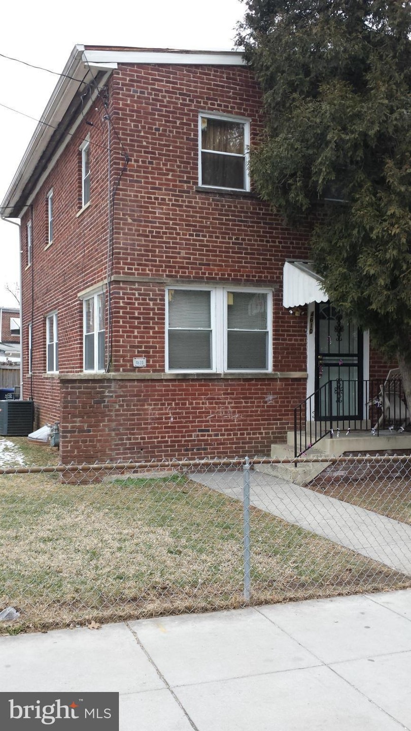 4610 6th St SE, Washington, DC 20032 - photo 1
