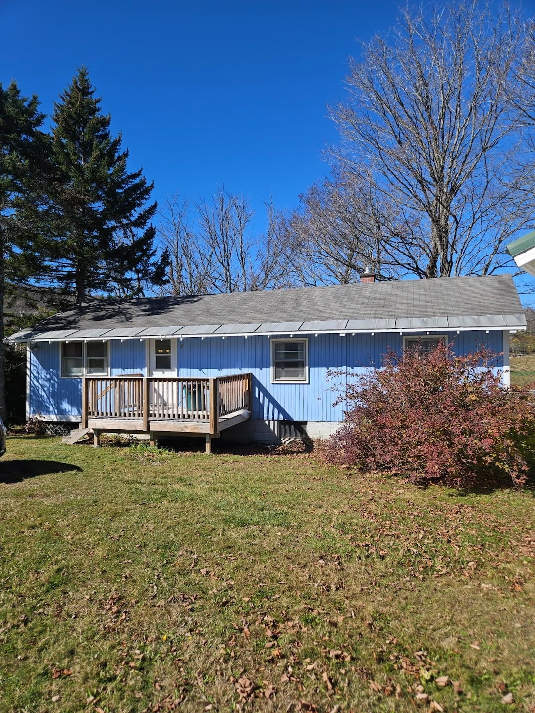 8 Happy Haven Rd, Wilmington, VT 05363 - photo 1