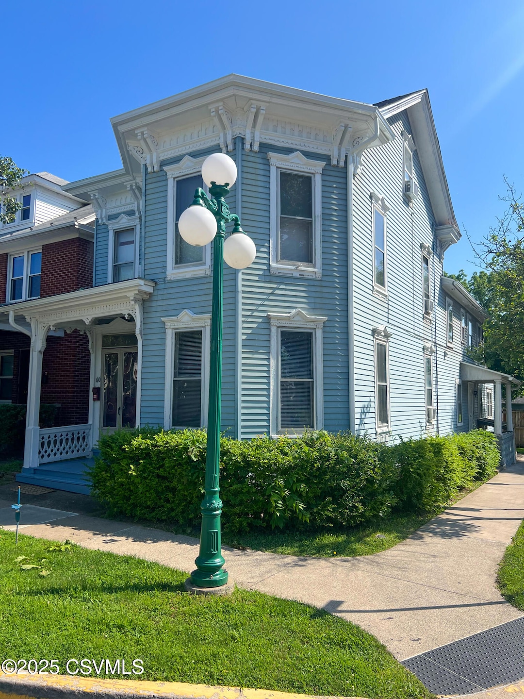Pending $399,900