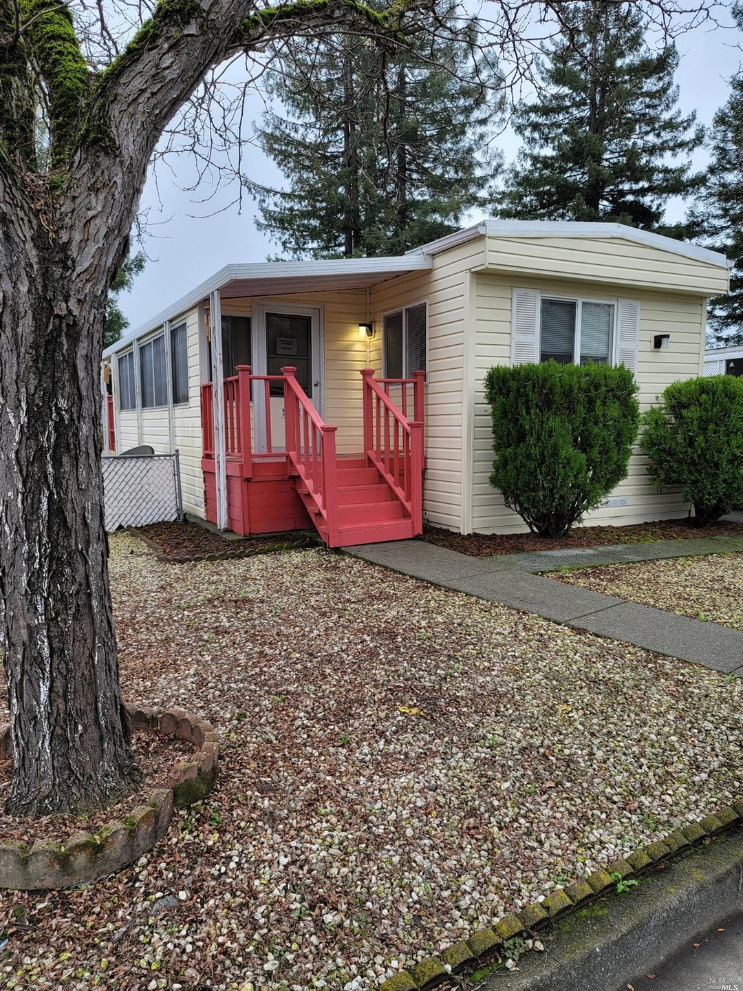 191 Rancho Verde Cir, Rohnert Park, CA 94928 - photo 1