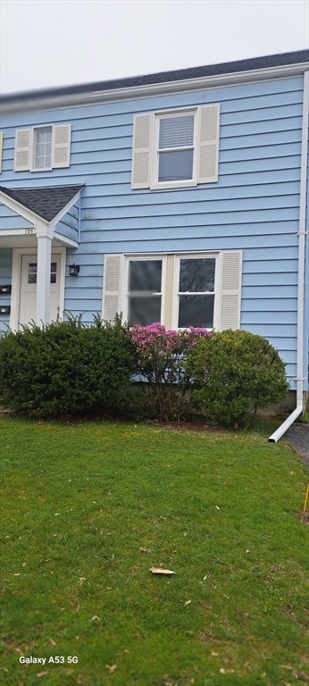 128 Uncatena Ave unit 1, Worcester, MA 01606 - photo 1