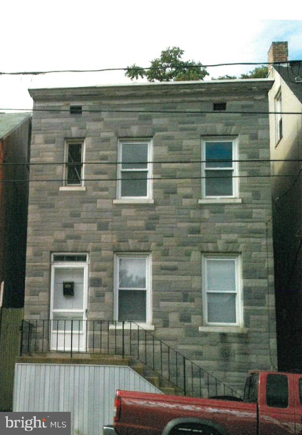 32 S Mulberry St, Lancaster, PA 17603 - photo 1