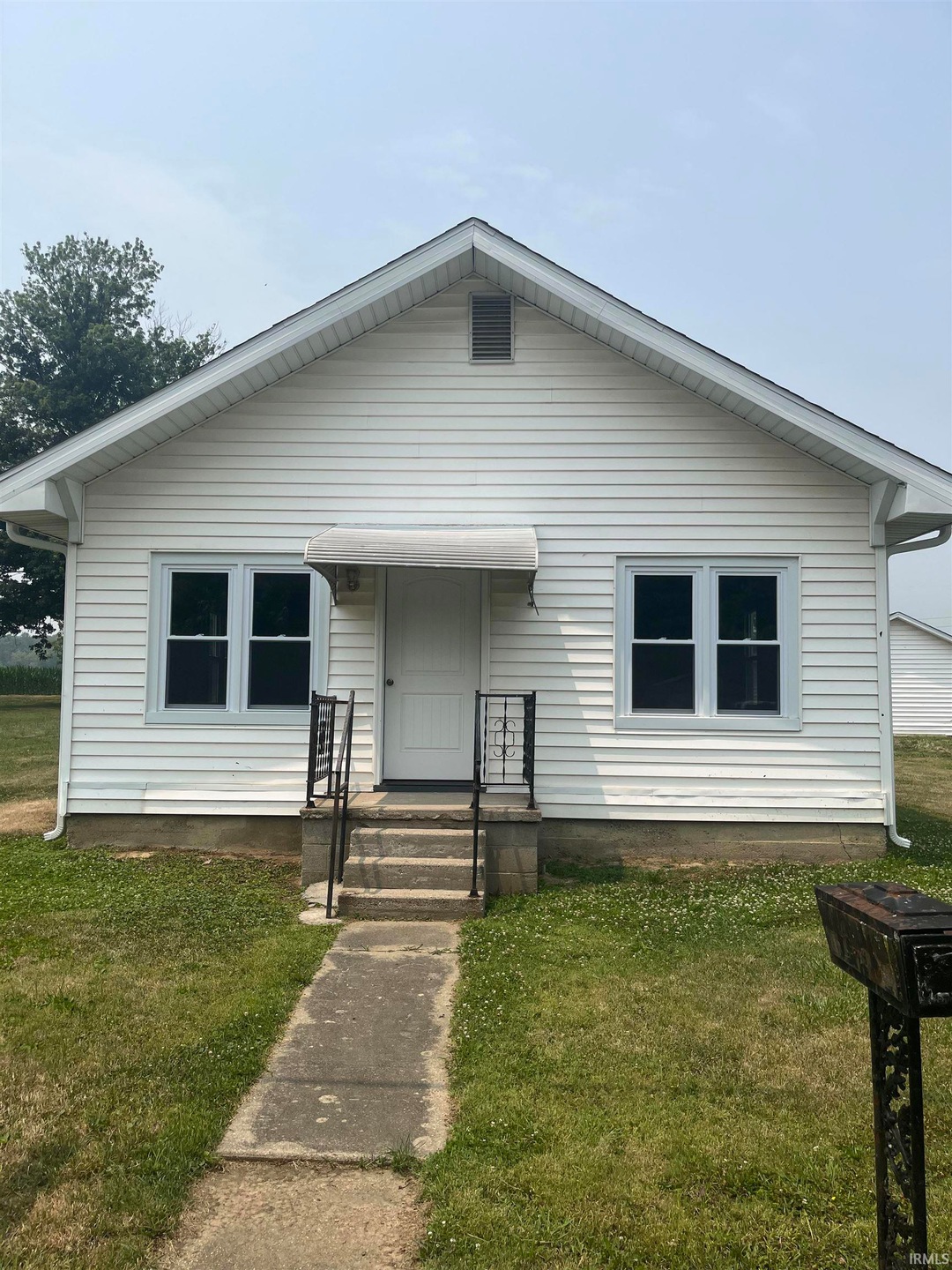 323 N 1st St, Edwardsport, IN 47528 - photo 1