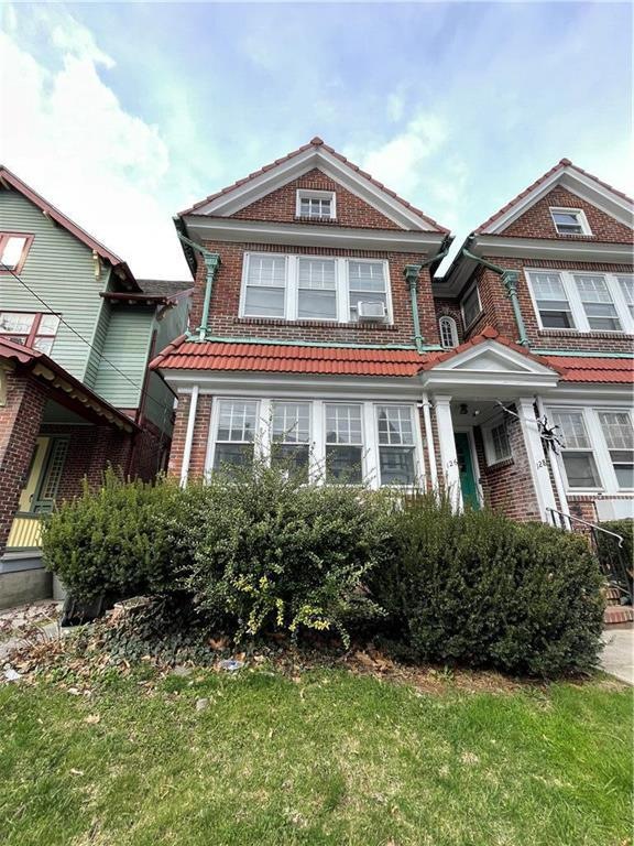 126 N 15th St unit 1st Floor, Allentown, PA 18102 - photo 1