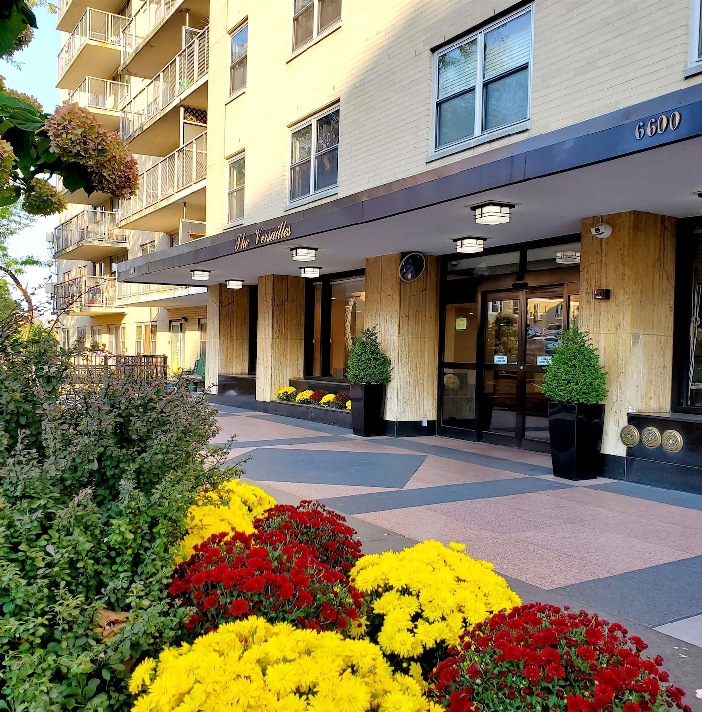 The Versailles unit 18K, West New York, NJ 07093 - photo 1