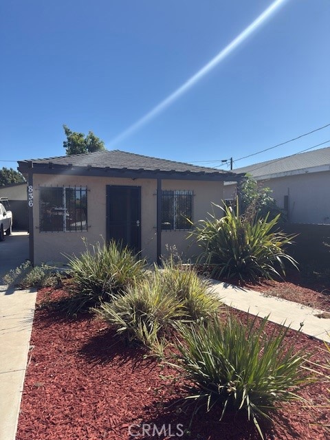 836 W Cedar St, Compton, CA 90220 - photo 1