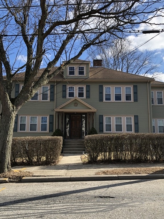 64 Cherry St unit 64, West Newton, MA 02465 - photo 1