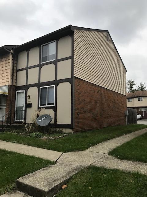 2201 FOXCROFT 2