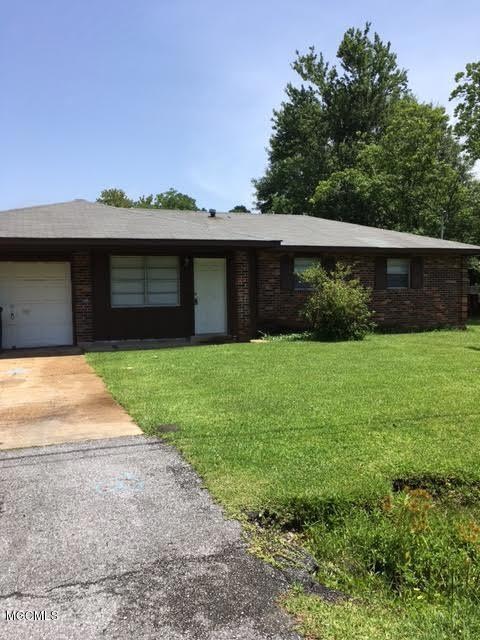 4209 Knowles Ave, Moss Point, MS 39562 - photo 1