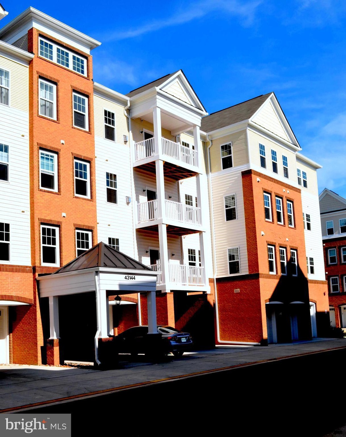 43138 Stillwater Terrace unit 202, Broadlands, VA 20148 - photo 1