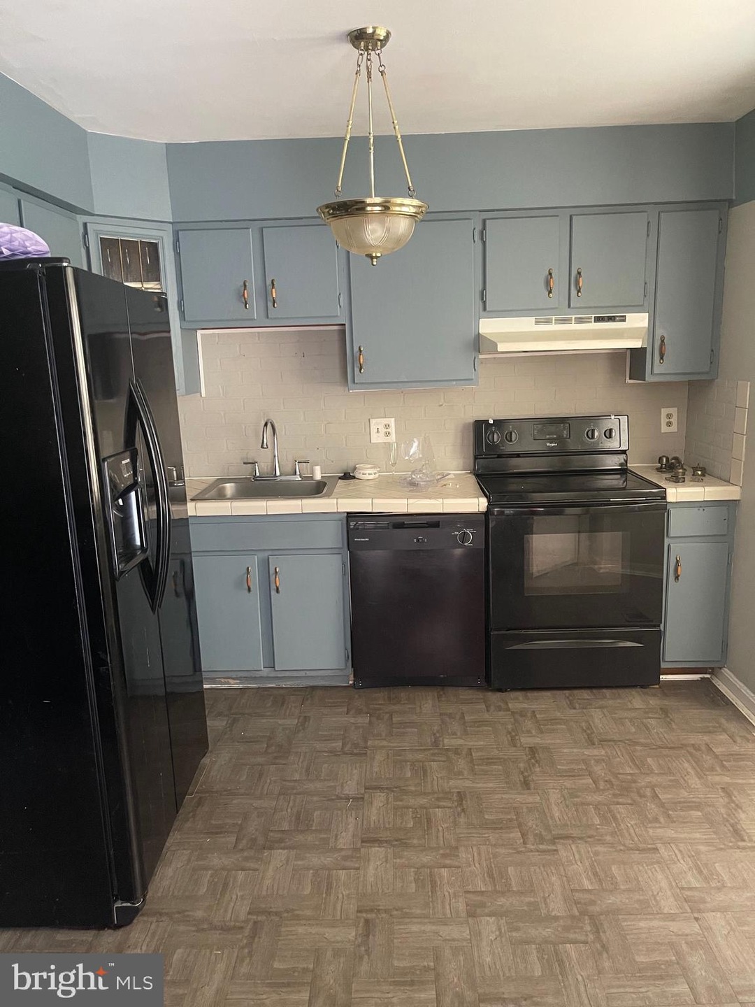 6004 Saint Moritz Dr, Temple Hills, MD 20748 - photo 1