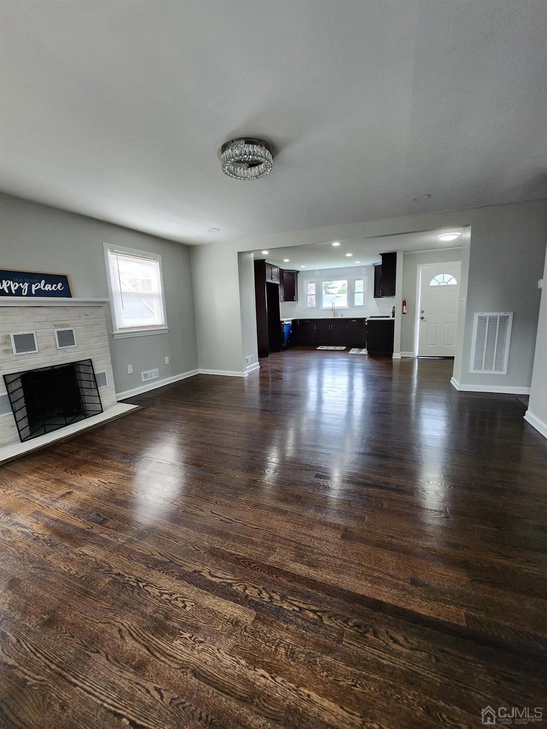 190 Berkeley Terrace, Plainfield, NJ 07062 - photo 1