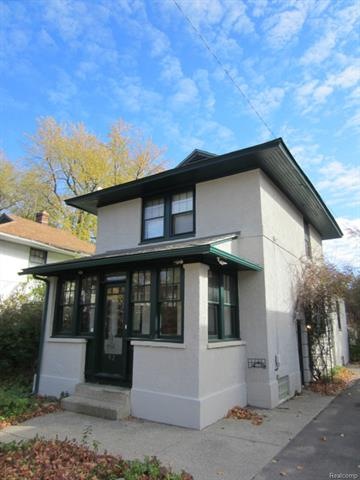 92 Oliver Street