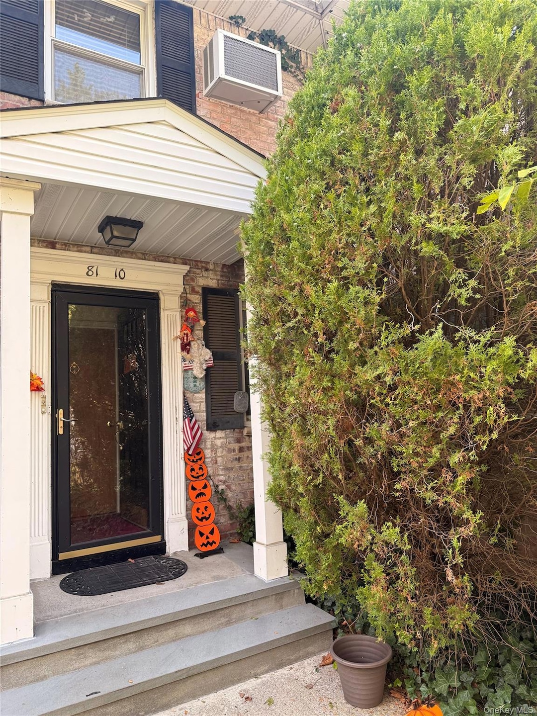 For Rent $2,600/month