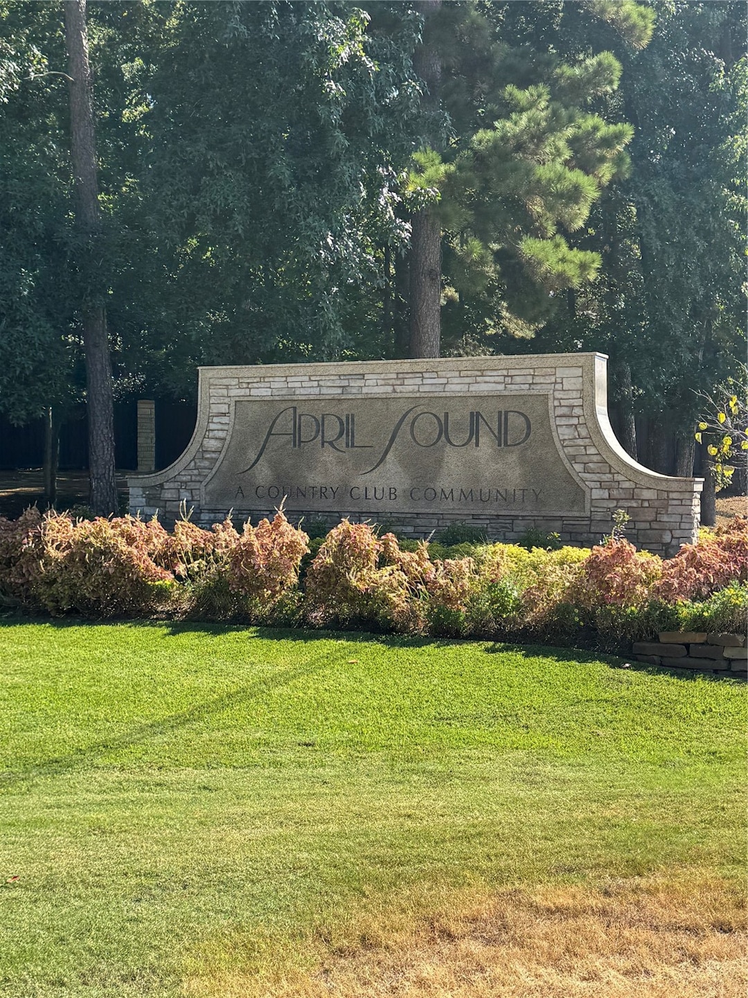 1425 April Villas, Montgomery, TX 77356 - photo 1