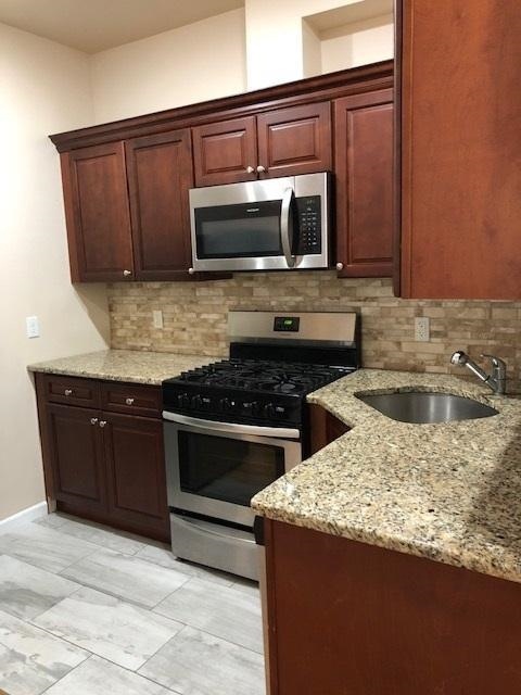 54 Bergen Ave unit 3, Jersey City, NJ 07305 - photo 1