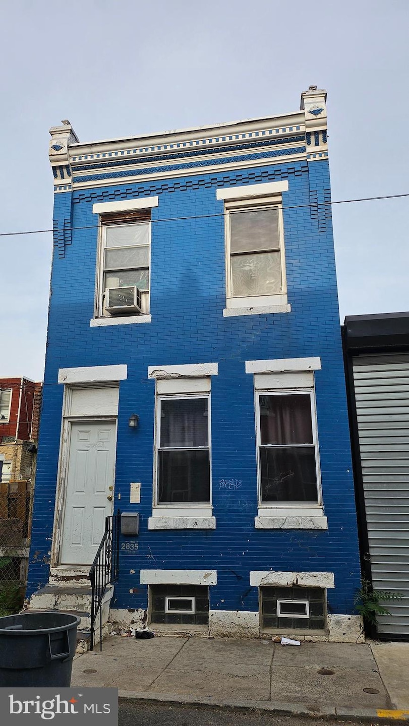 2835 N Mutter St, Philadelphia, PA 19133 - photo 1