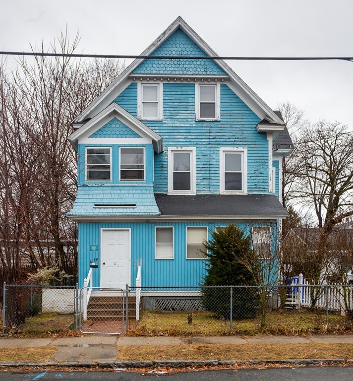 39-41 Willard Ave, Springfield, MA 01109 - photo 1
