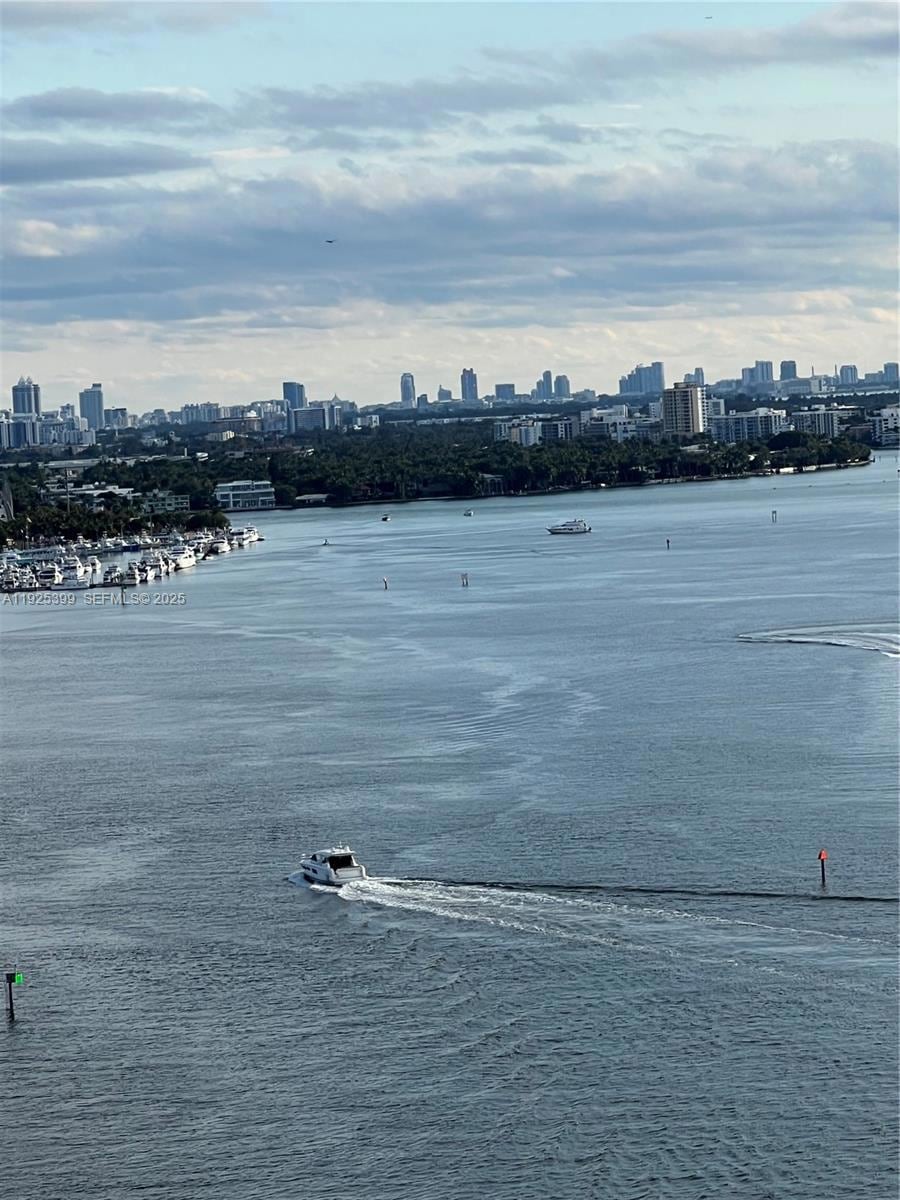 Arlen House unit 2114, Sunny Isles Beach, FL 33160 - photo 1