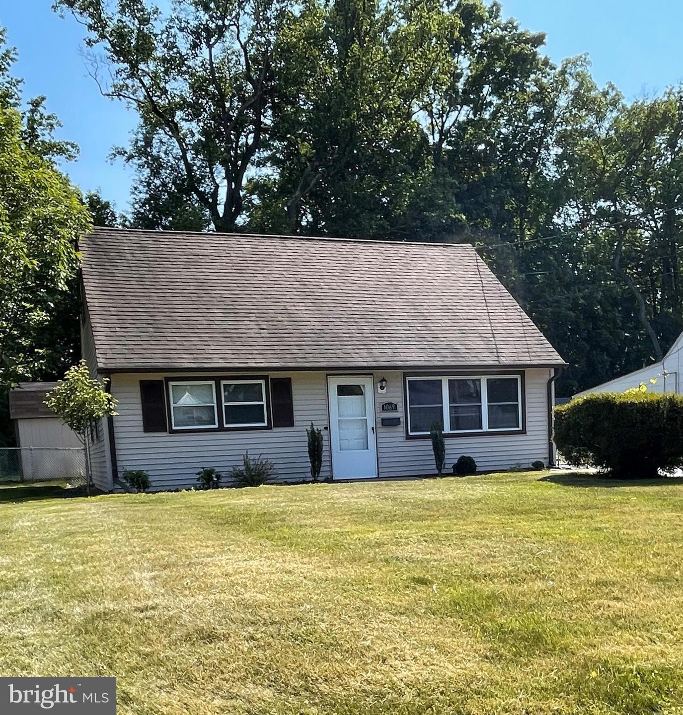 1069 Fireside Ave, Ewing, NJ 08618 - photo 1