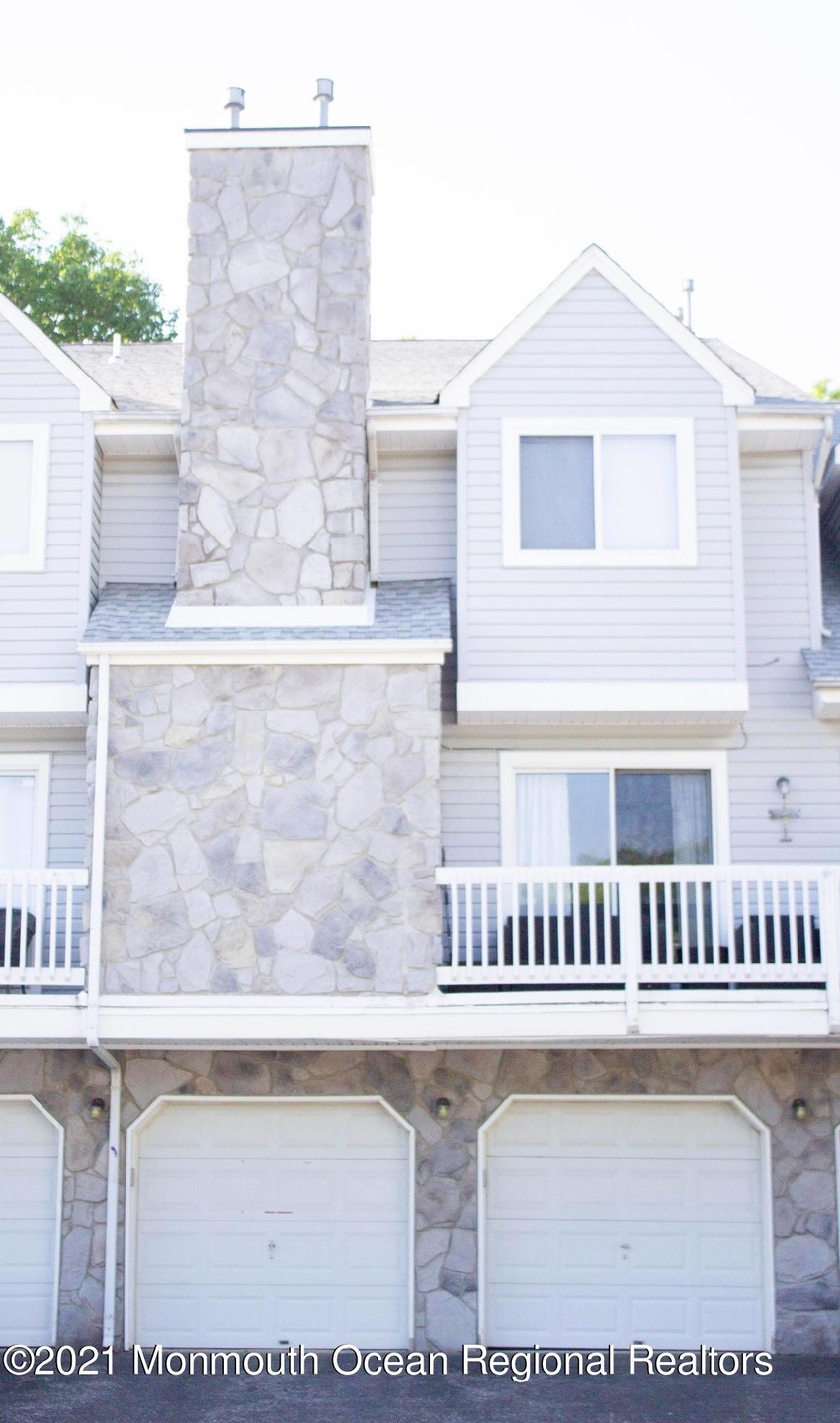 305 Schley Ave unit 5, Toms River, NJ 08755 - photo 1