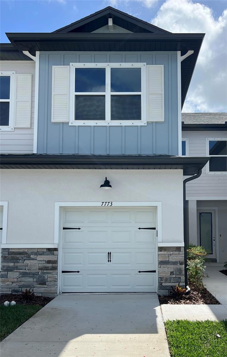 For Sale $439,900