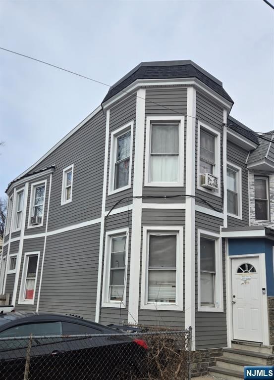 189 Duane St, Orange, NJ 07050 - photo 1