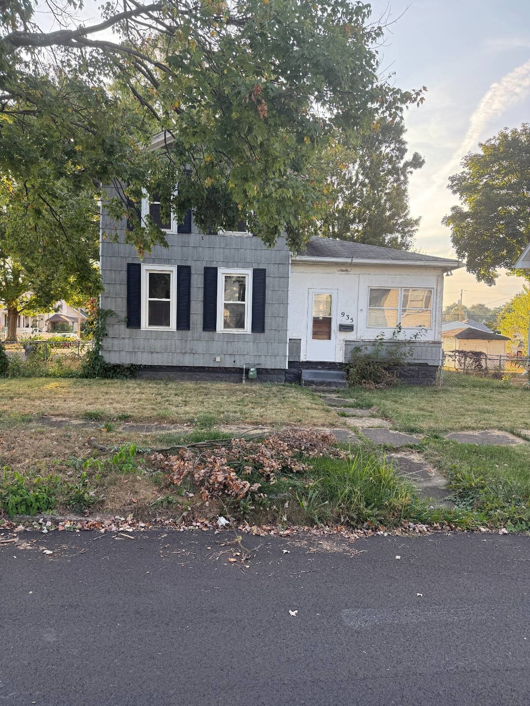 935 7th St SW, Massillon, OH 44647 - photo 1