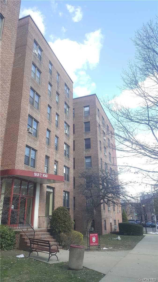 15029 72nd Rd unit 5F, Kew Gardens Hills, NY 11367 - photo 1
