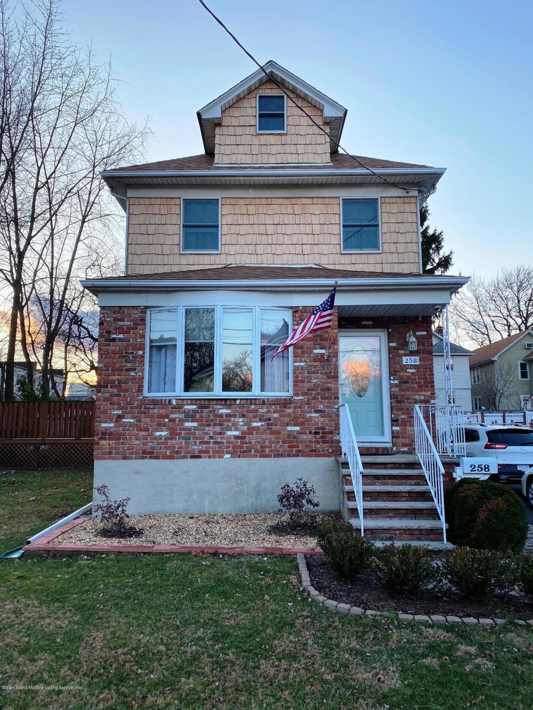 258 Dubois Ave, Staten Island, NY 10310 - photo 1