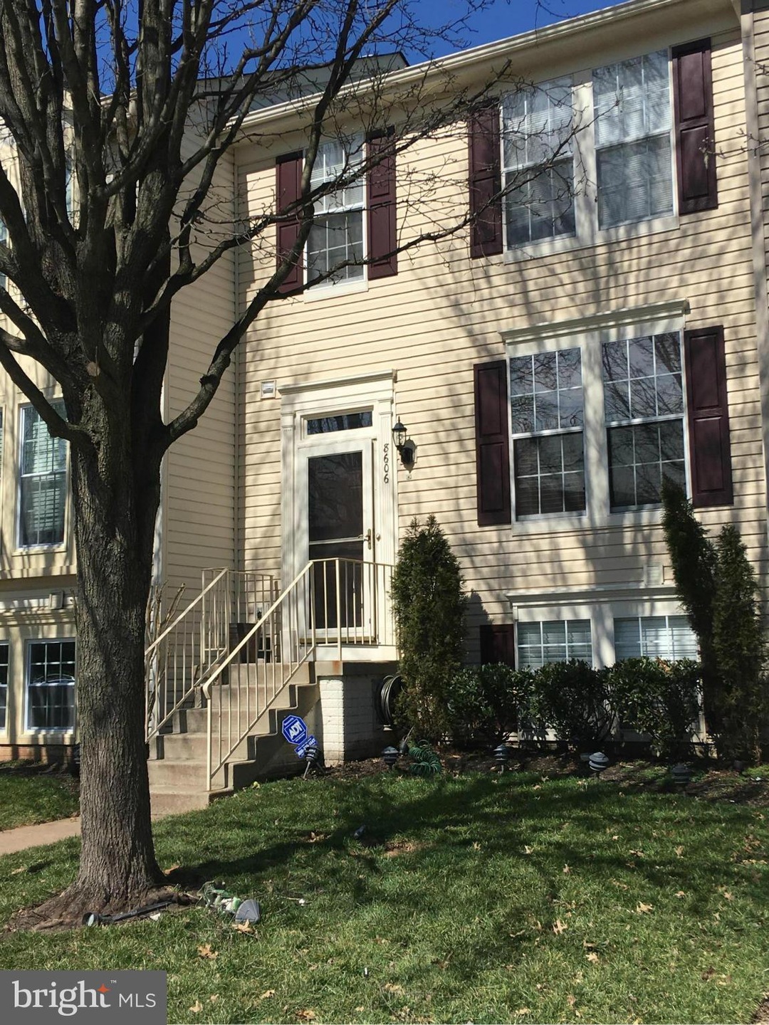 8606 Walcott Ct, Manassas, VA 20111 - photo 1