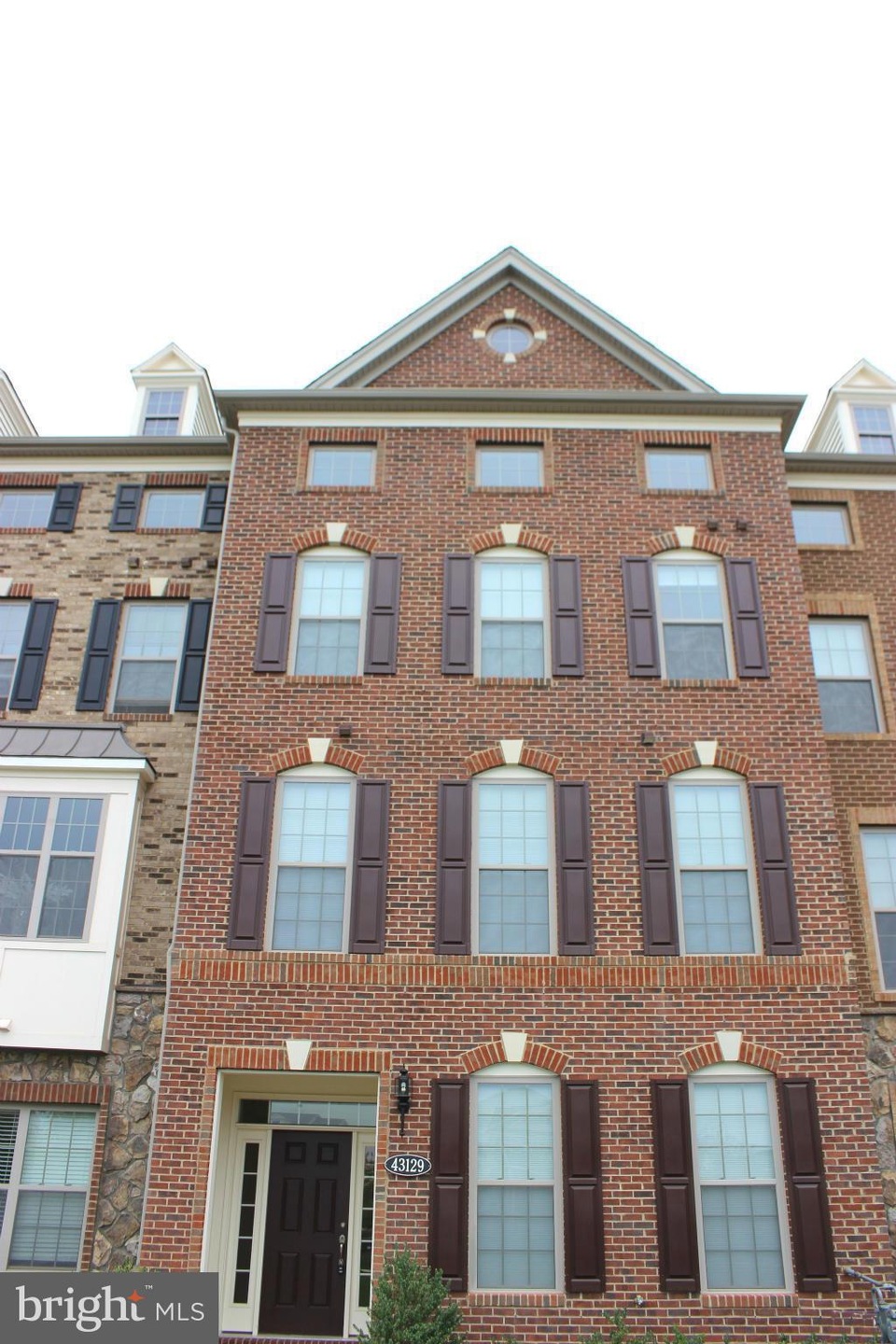 43129 Kendrick Square, Ashburn, VA 20148 - photo 1