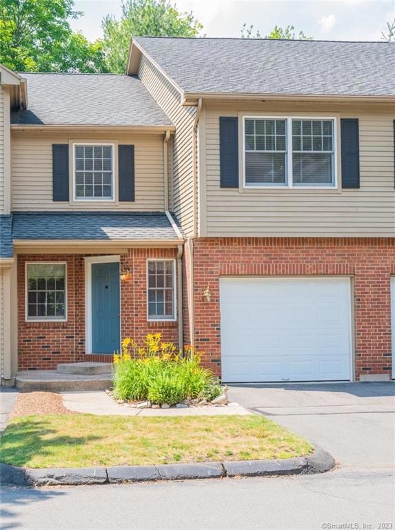 35 Crown Ridge, Newington, CT 06111 - photo 1