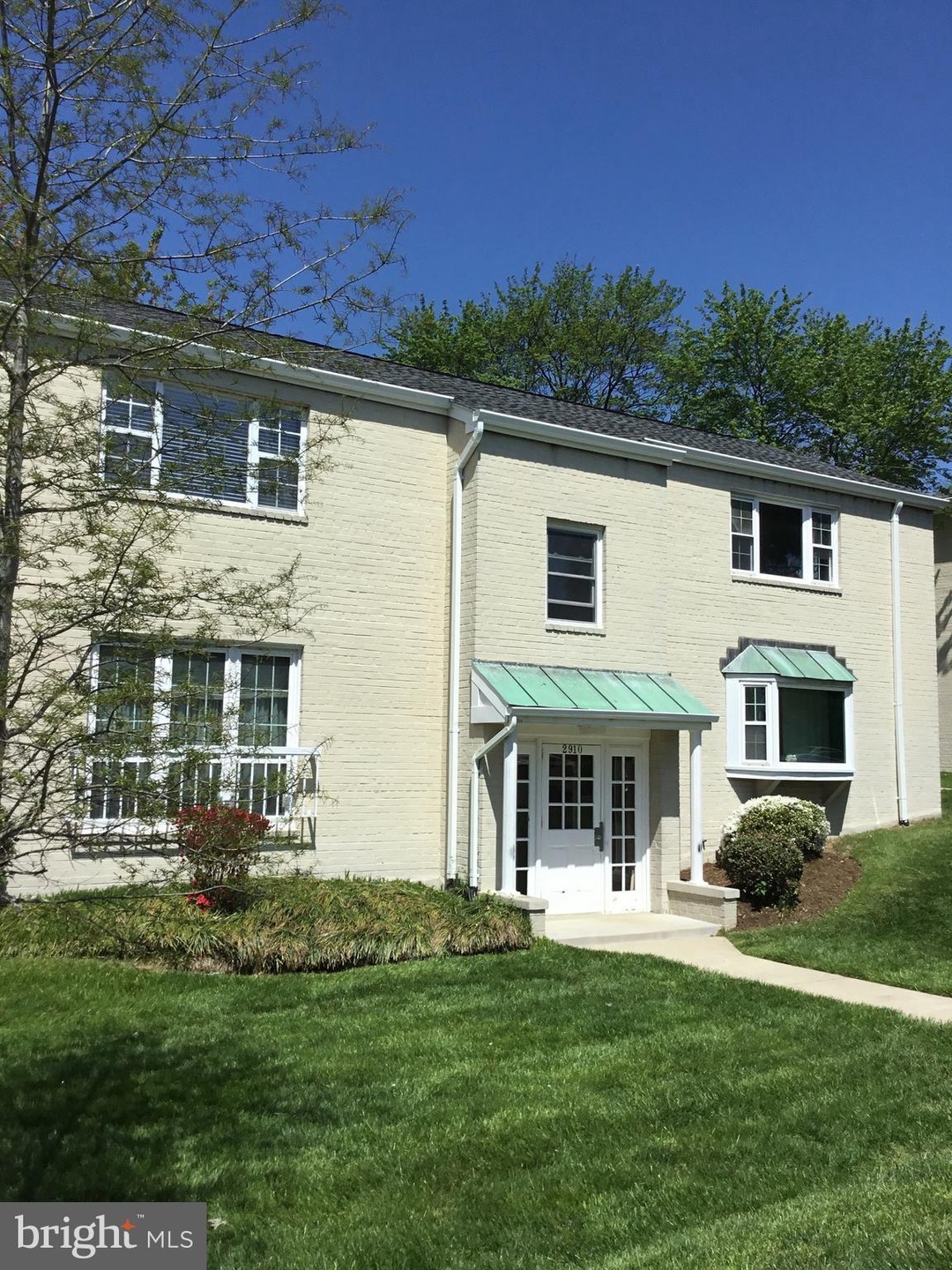 2910 Peyton Randolph Dr unit 102, Falls Church, VA 22044 - photo 1