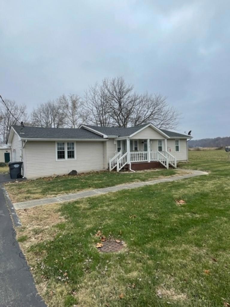 275 W Scott St, Medora, IN 47260 - photo 1