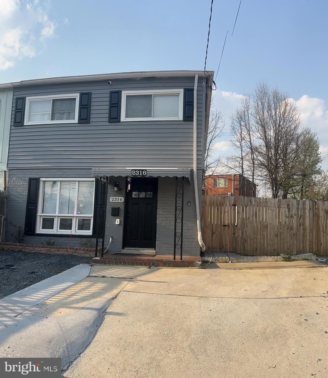 2316 Columbia Place, Hyattsville, MD 20785 - photo 1