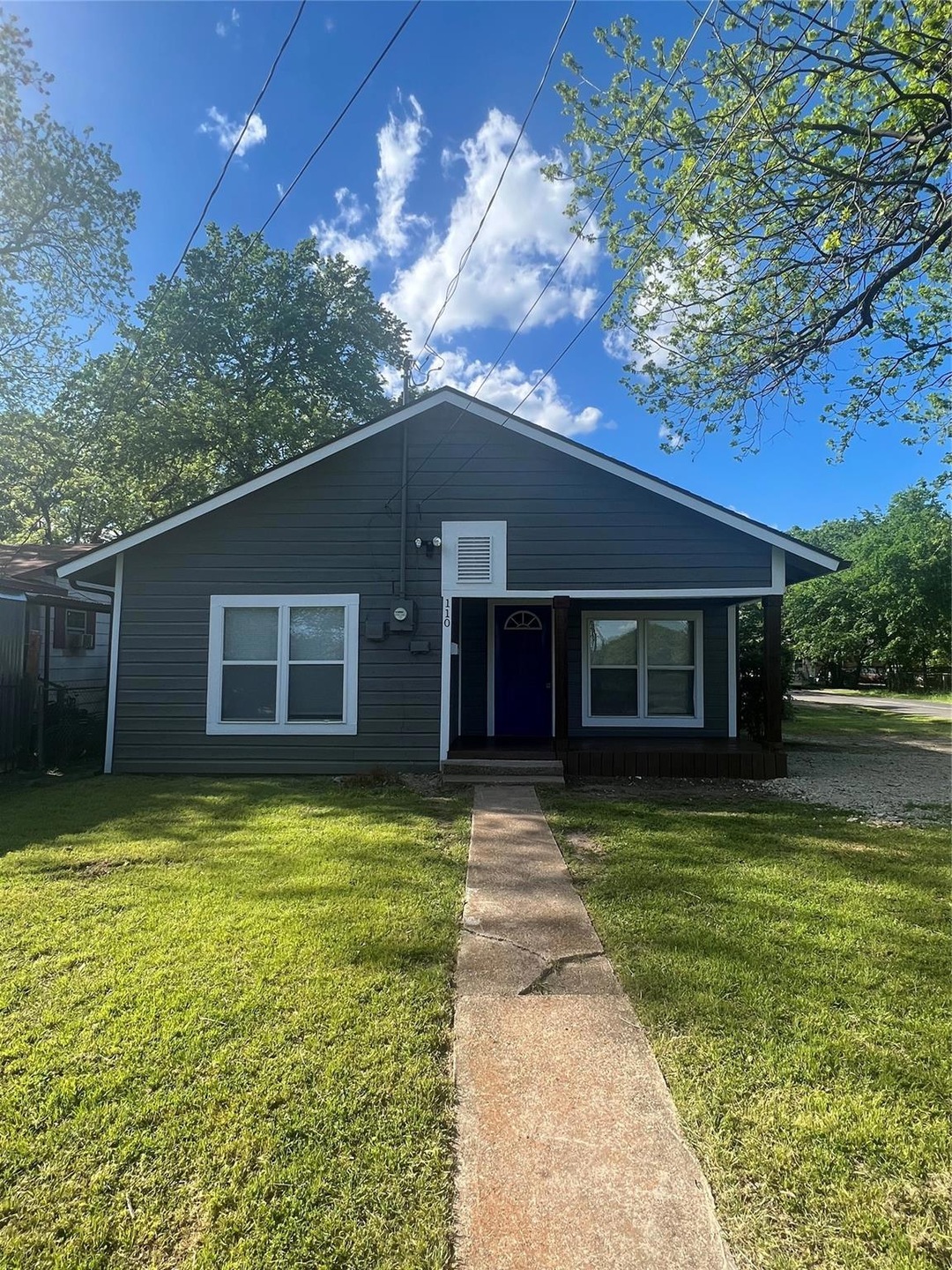 110 E Freeman St, Ennis, TX 75119 - photo 1