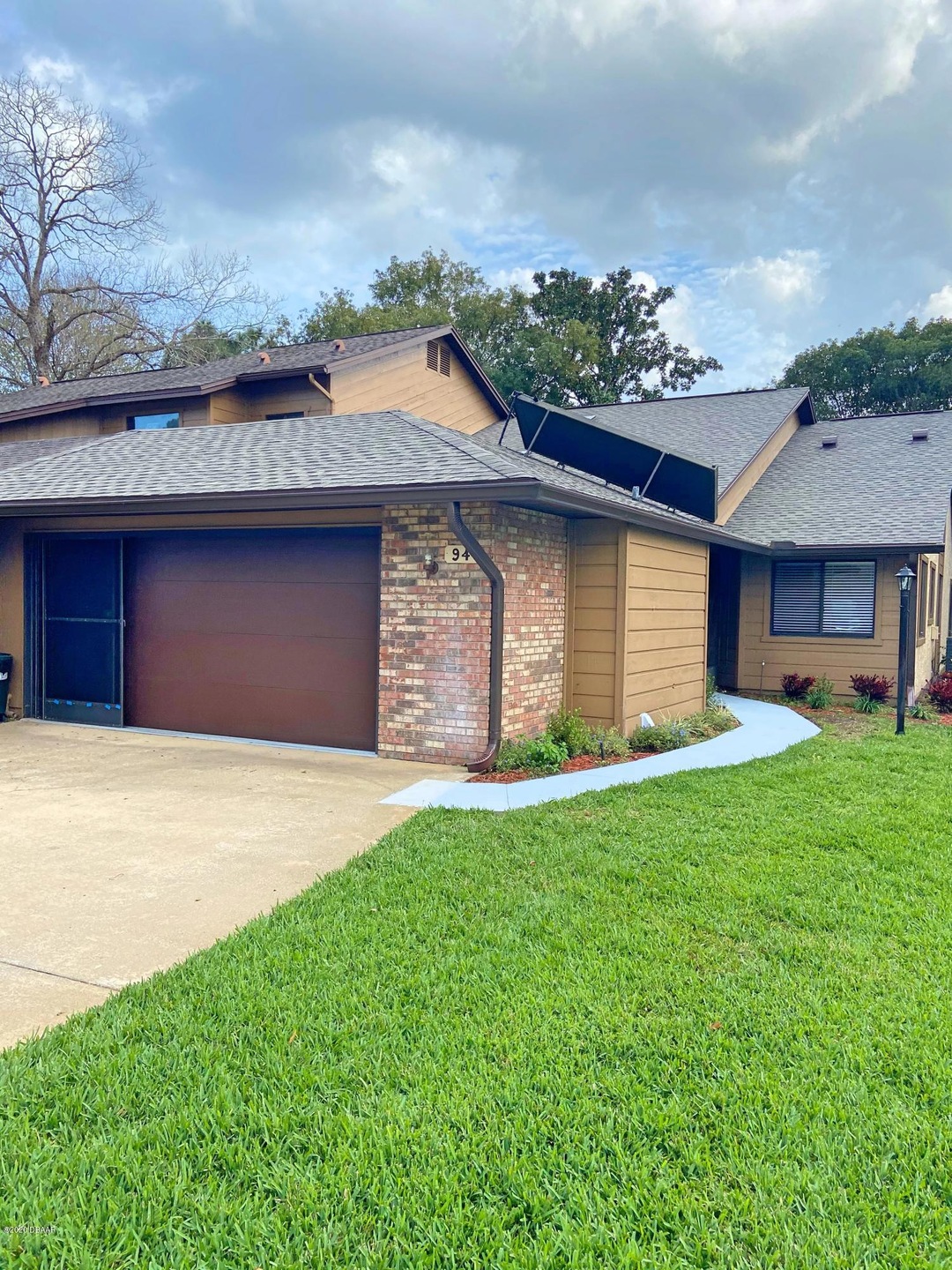 2/2 with den Ormond rental