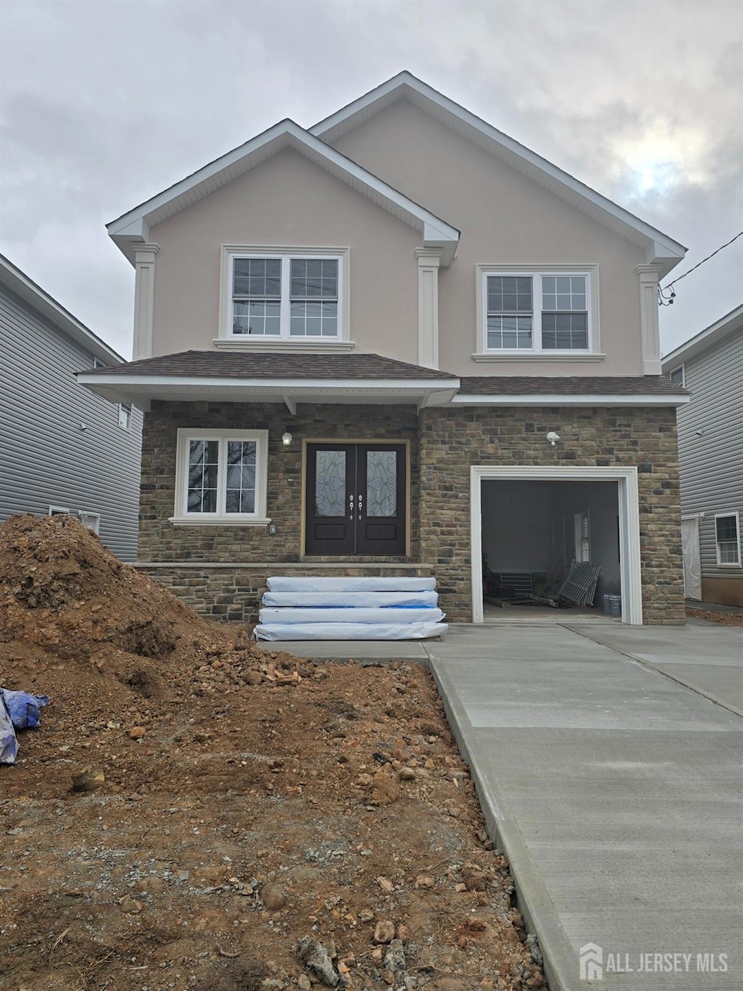 142 Dorothy St, Carteret, NJ 07008 - photo 1