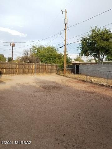 4626 E Malvern St, Tucson, AZ 85711 - photo 1