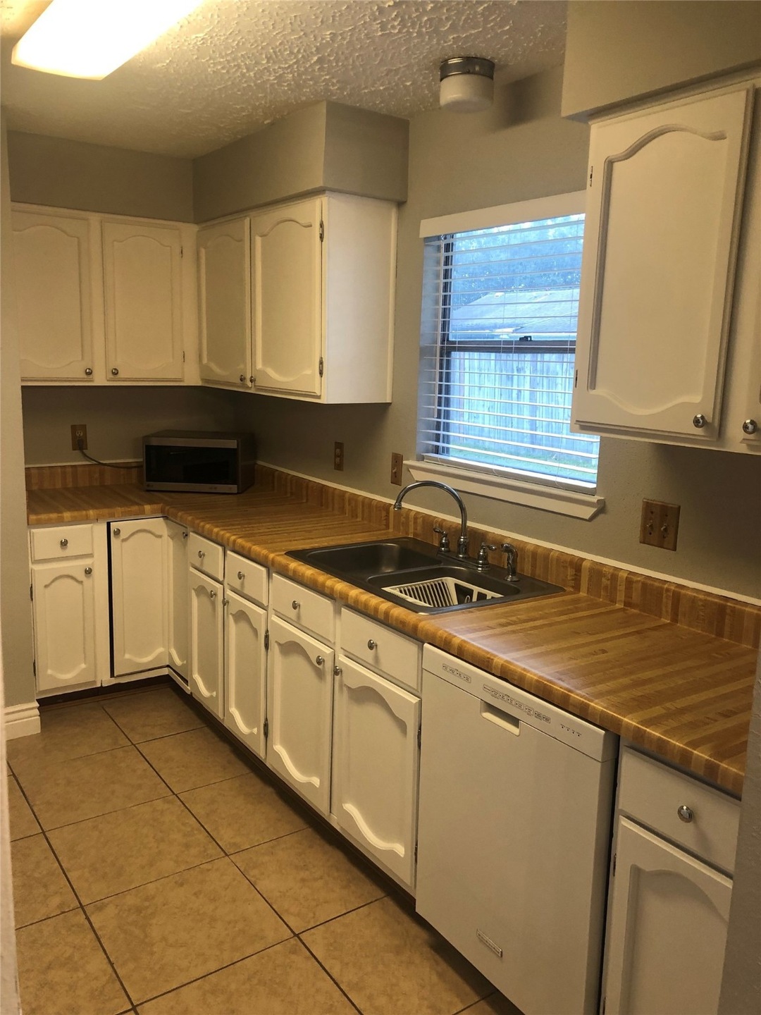 16214 Summer Dawn Ln, Houston, TX 77095 - photo 1