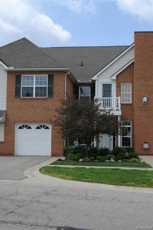 782 Olde English Circle