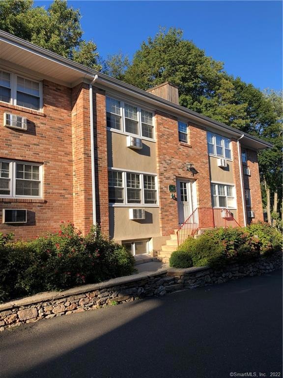 1309 Hope St unit B8, Stamford, CT 06907 - photo 1