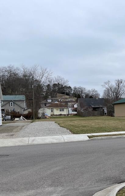 406 N Walnut Lot