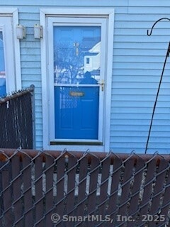 31 Liberty St unit F, New Haven, CT 06519 - photo 1